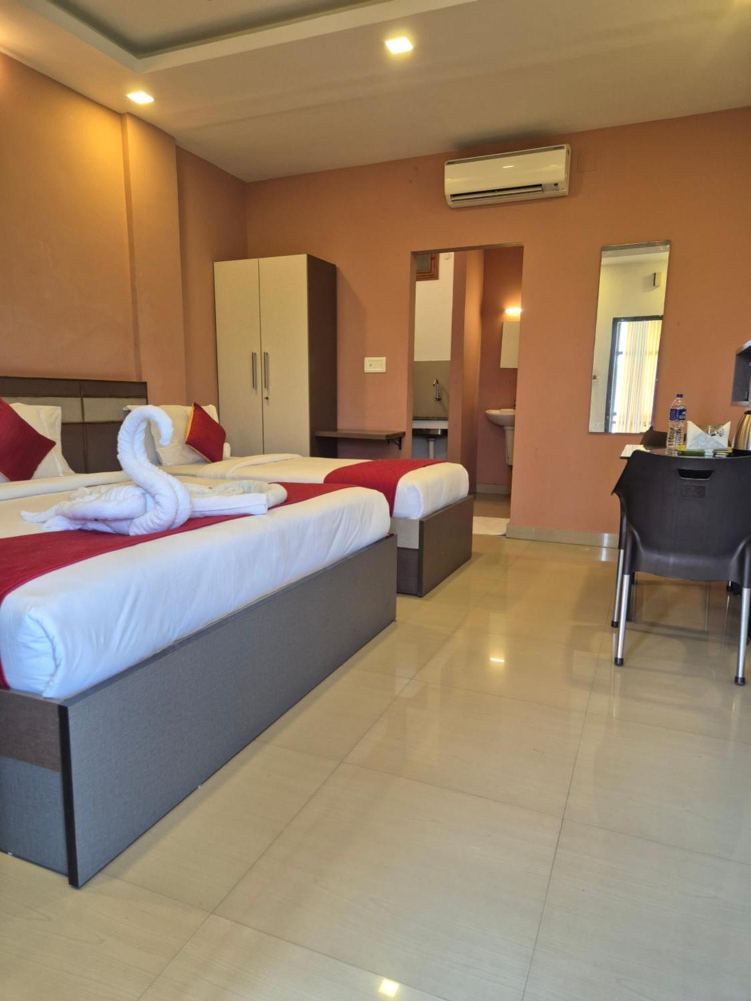 Alfa Inn 尼杜巴塞莱 外观 照片
