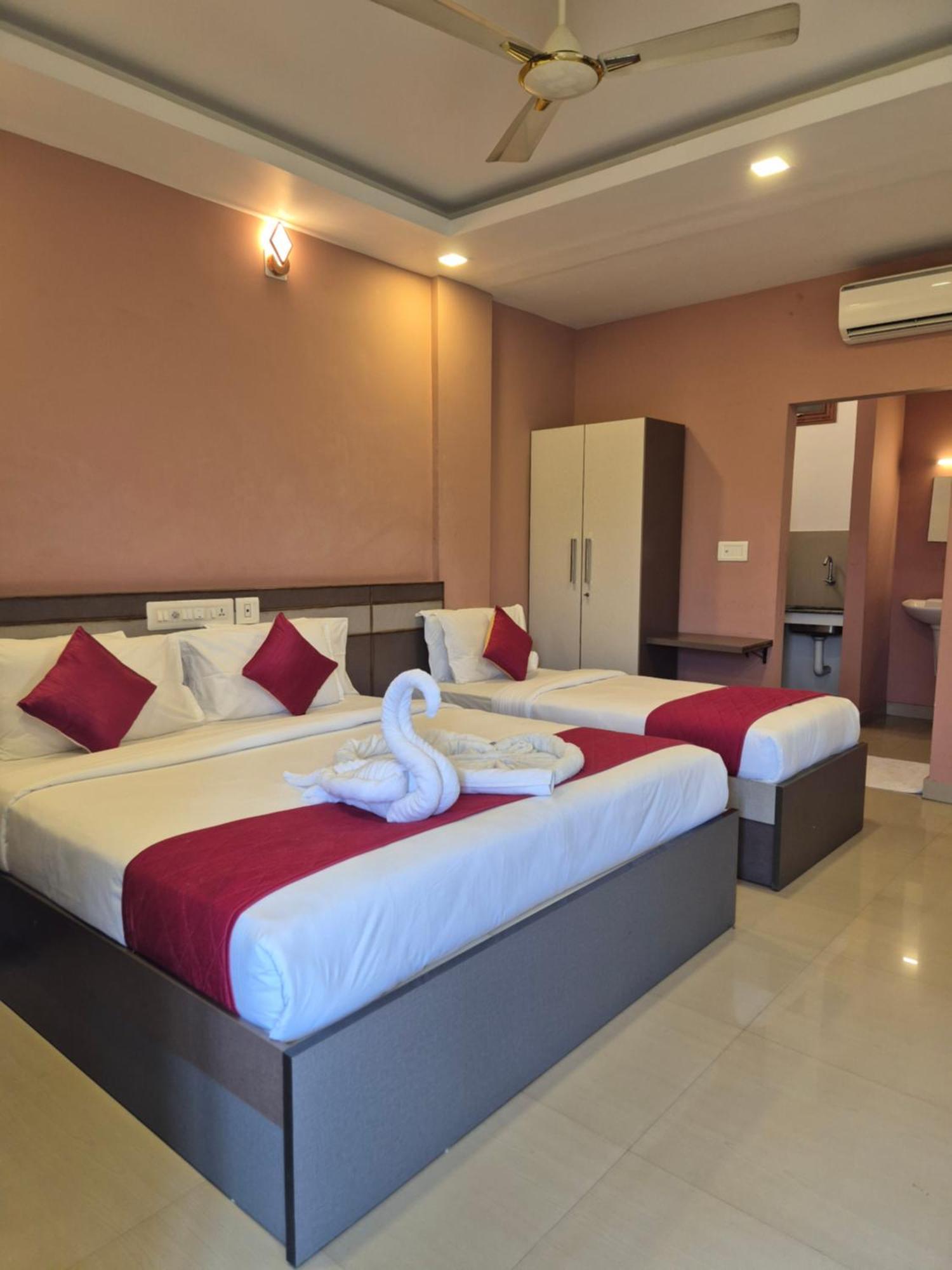 Alfa Inn 尼杜巴塞莱 外观 照片