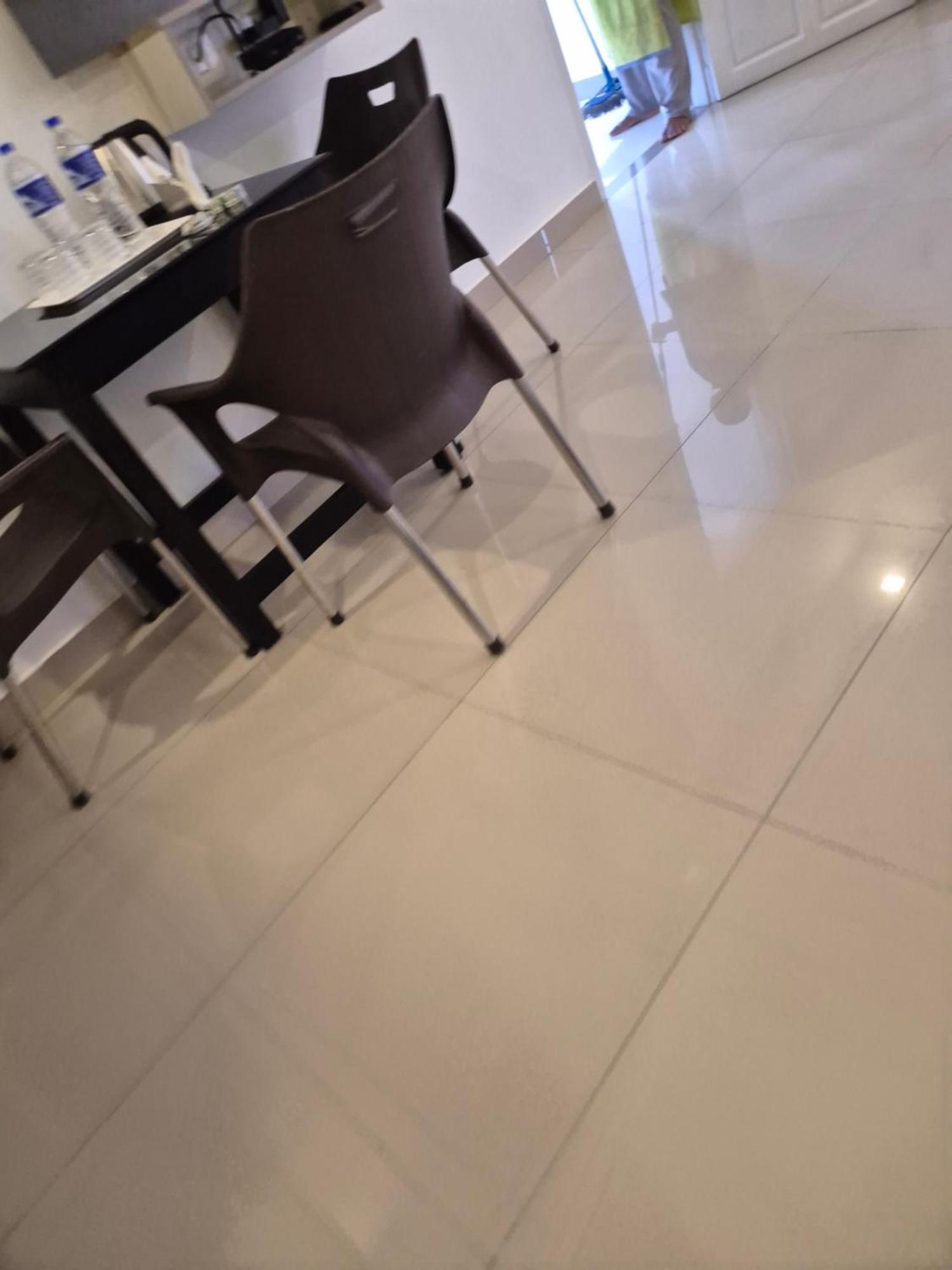 Alfa Inn 尼杜巴塞莱 外观 照片
